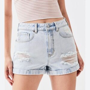 PacSun Light Wash Mom Jean Shorts